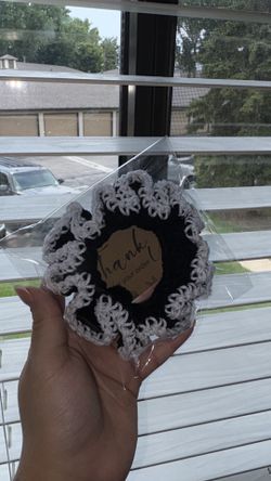 Crotchet scrunchies