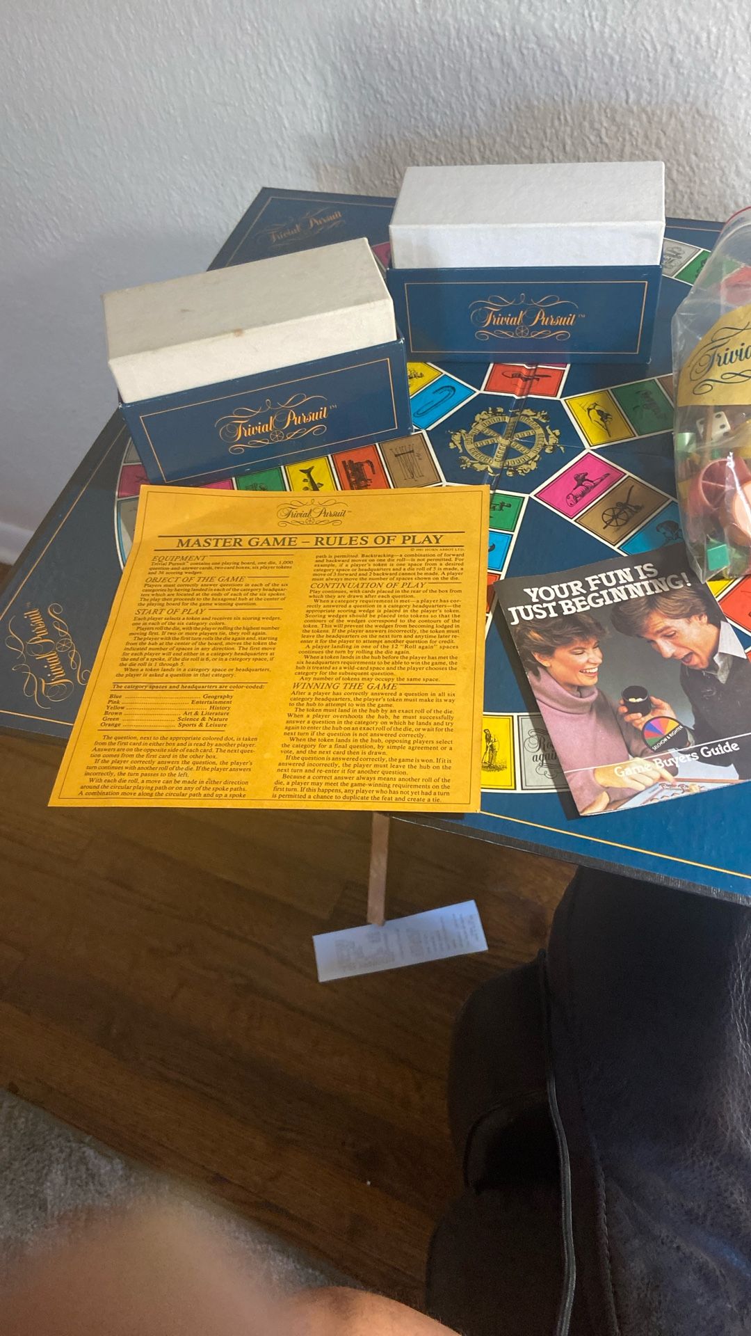 Free Trivial Pursuit Game