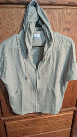Columbia Sportswear Short Sleeve Hooded Top