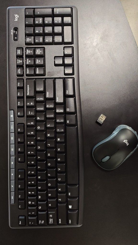 Logitech Bluetooth Keyboard Mouse Combo K270