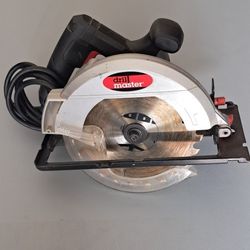 Drill Master 7 1/4" Corded
Circular Saw