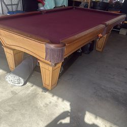 Pool table