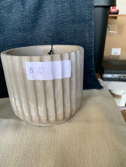 Cereamic pots your sizes and various sizes and costs