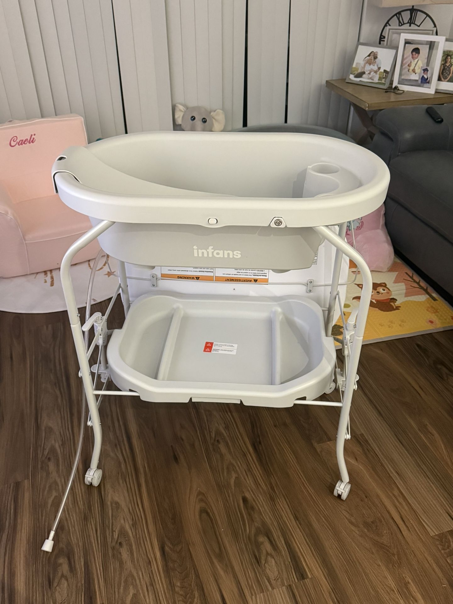 Infans Baby Bathtub/changing Table