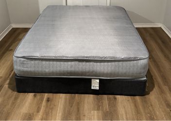 Queen Mattress Set Good Condition