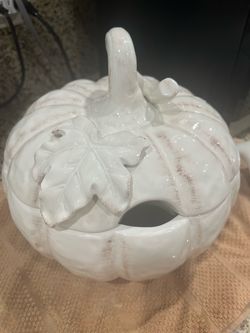 Mikasa Harvest Pumpkin Tureen