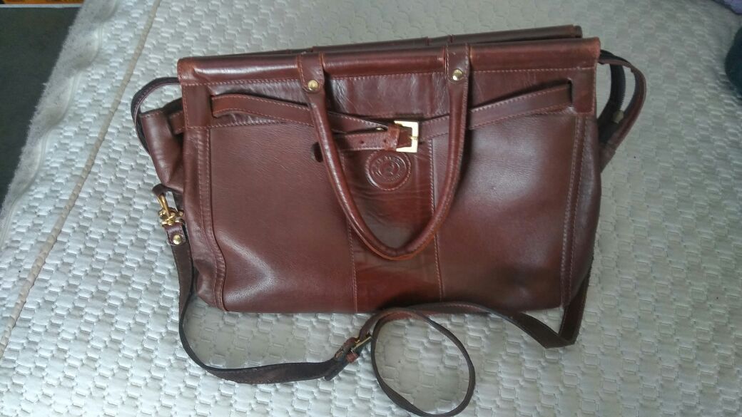 EL NANDU traditional handbag made in Argentina