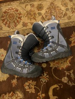 Burton Men’s snowboard boots size 10