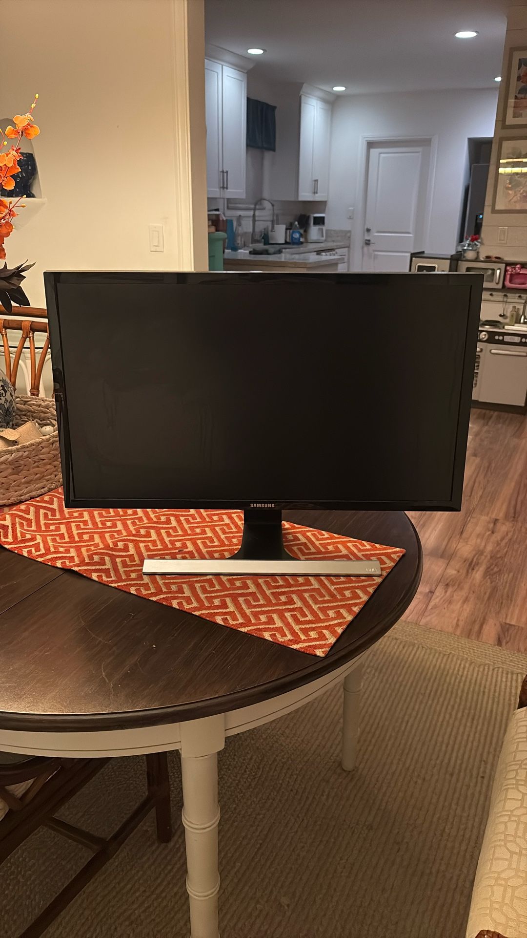 4K Samsung 28 Inch Monitor