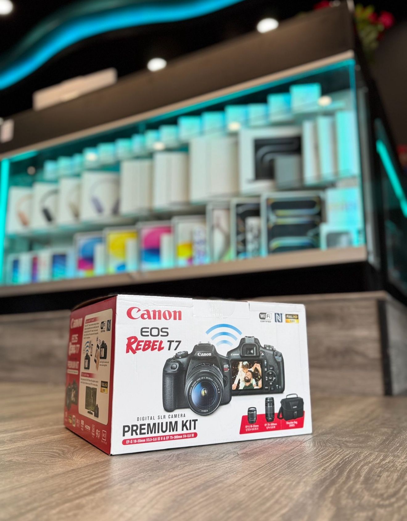 Canon EOS Rebel T7 Premium Kit * Payment Plans Available / Planes De Pagos Disponibles *