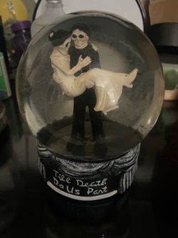 Skeleton Til Death Us Part Snowglobe