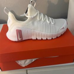 W Nike Free Metcon 6