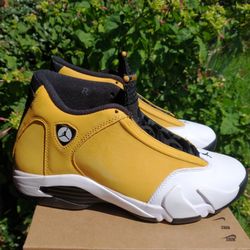 Air Jordan 14 Retro Men Size 8.5 