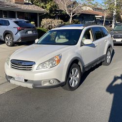 2012 Subaru Outback 2.5 Premium