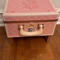 Princess Make Up Vanity