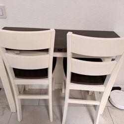 Expandable Kitchen Table 