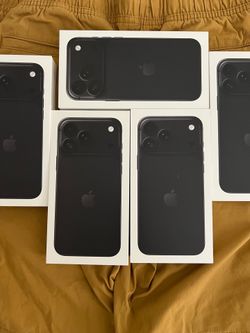 Apple iPhone 18 pro max black unlocked I can meet you today