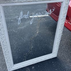 Find Your Seat Mirror 