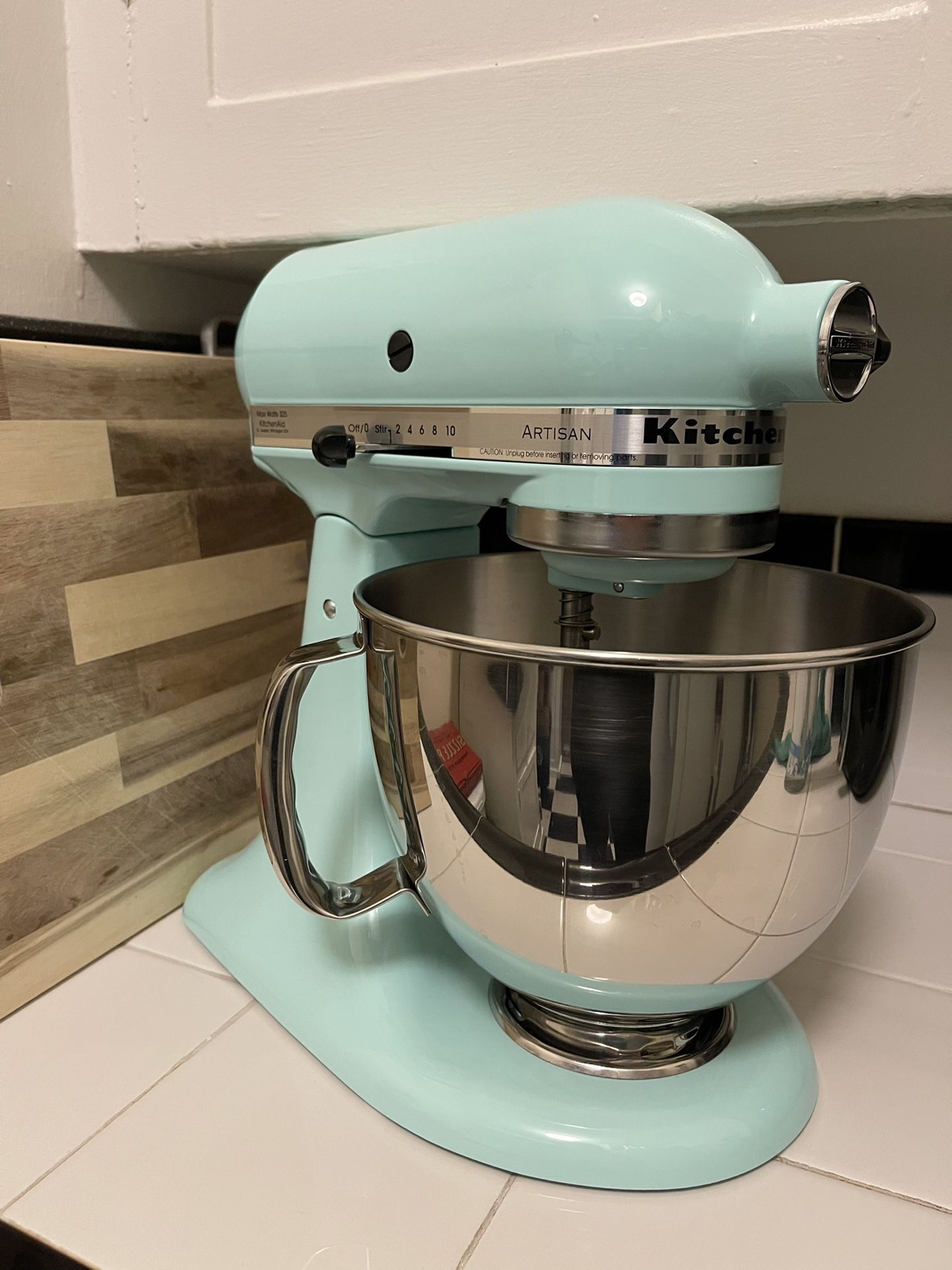 kitchenAid Sifter + Scale for Sale in Elk Grove, CA - OfferUp