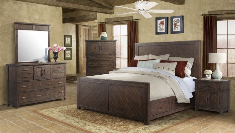 4 Piece Queen Bedroom Set