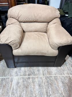 Brand new (a pair of Northlay Fabric 1 Seater Sofa in Beige Colour )