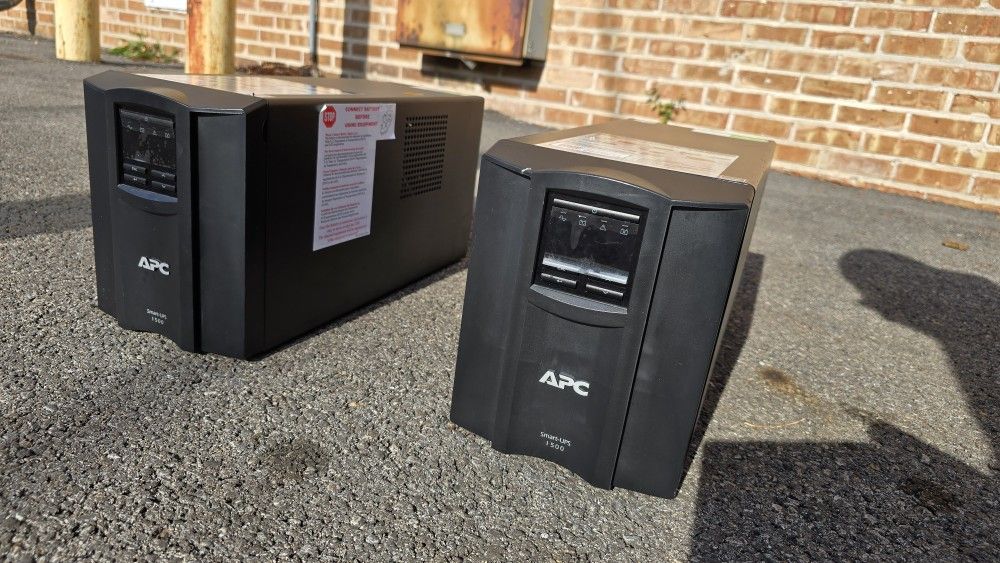 APC SMART-UPS 1500