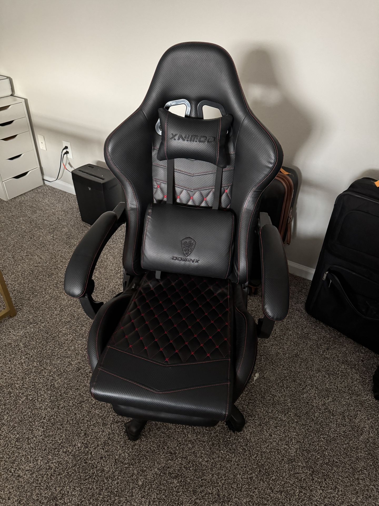 Gaming Chair - Excellent Condition