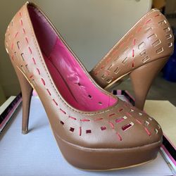 Cognac Shakira Platform Stiletto’s 