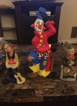3 ceramic clowns