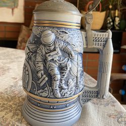 Vintage 1991 Avon Conquest Of Space Stein 