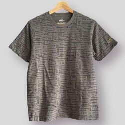 UNIQLO JEAN MICHEL BASQUIAT TEE