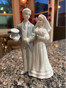 Vintage Wedding Figurine
