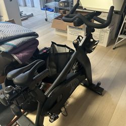 Soul Cycle Bike  