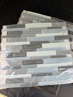 Stratosphere Blue Interlocking Mosaic