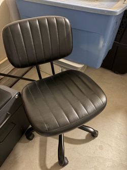 Rolling Desk chair