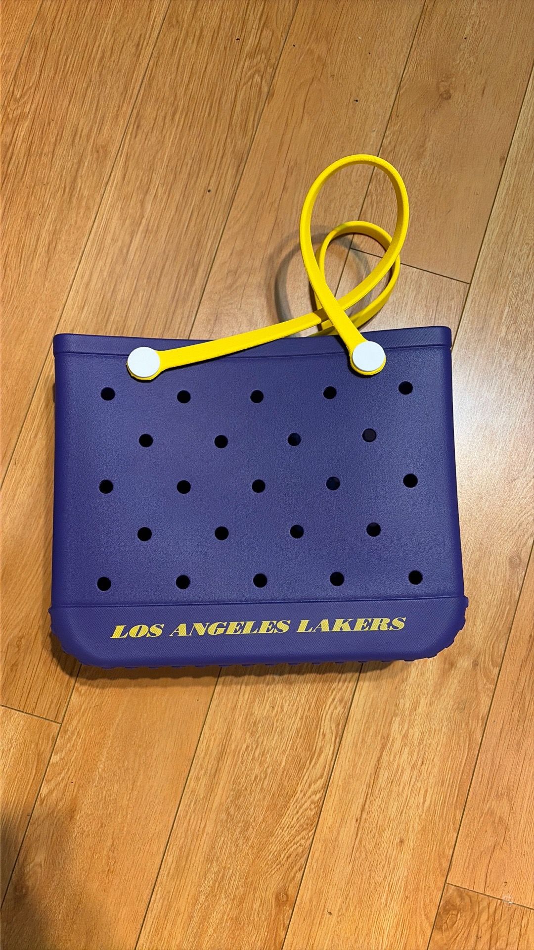 Lakers tote bag