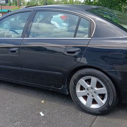 2002 Nissan Altima 