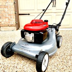 HONDA SELF PROPELLED COMMERCIAL MOWER(🔥WORKS🔥)great SHAPE & CONDITION:9:10)