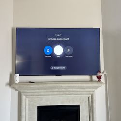 85 Inch TCL Tv With Remote 