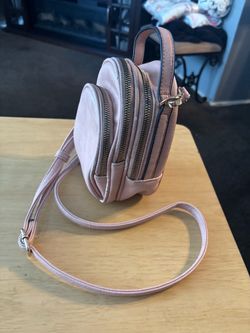 Small shoulder bag