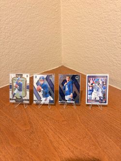 4 Jaxson Dart Rookie Sports Cards
