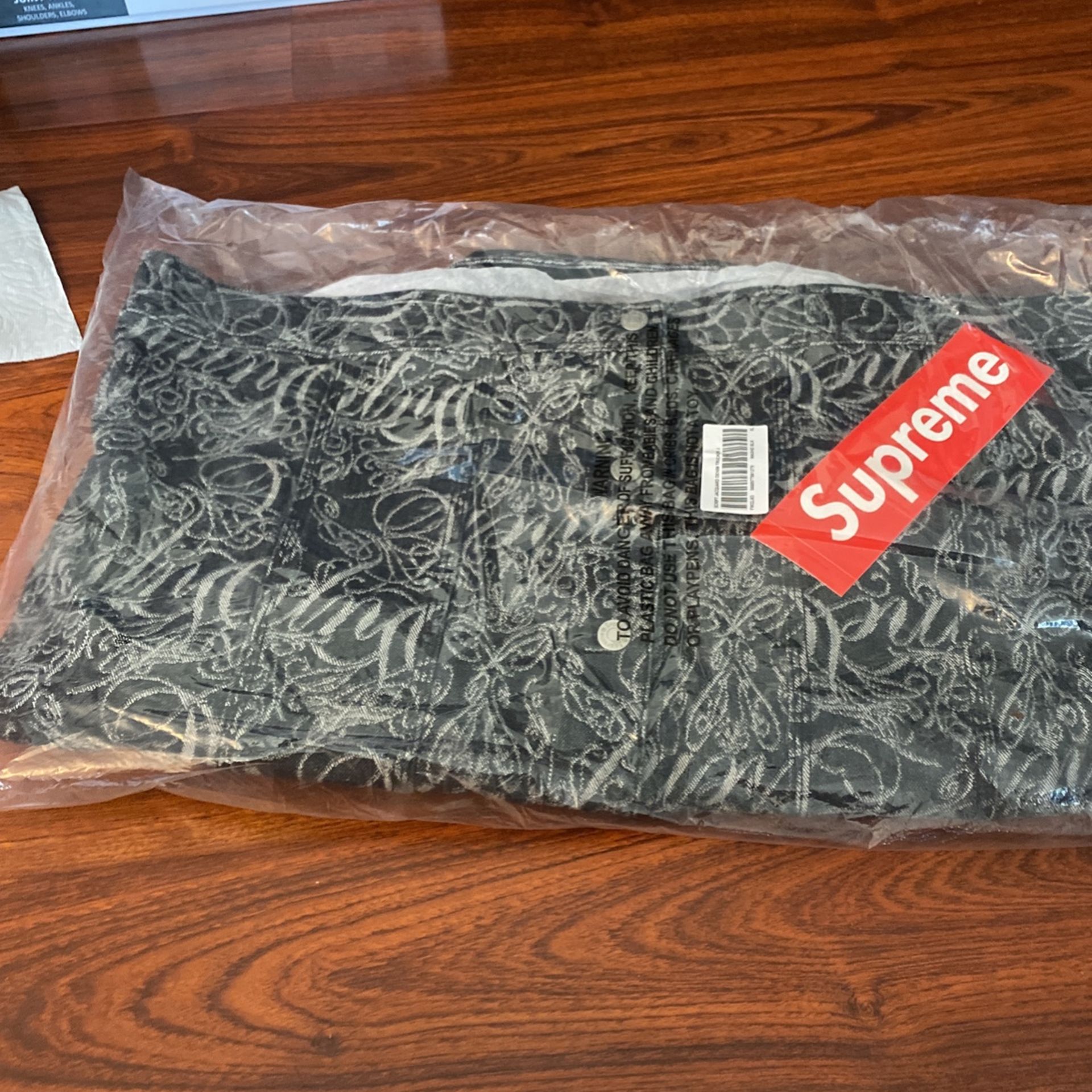 Supreme Script Jacquard Denim Trucker Jacket Size XL Brand New for Sale in  Buena Park, CA - OfferUp