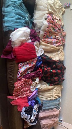 Dresses Size 6-7 Like New