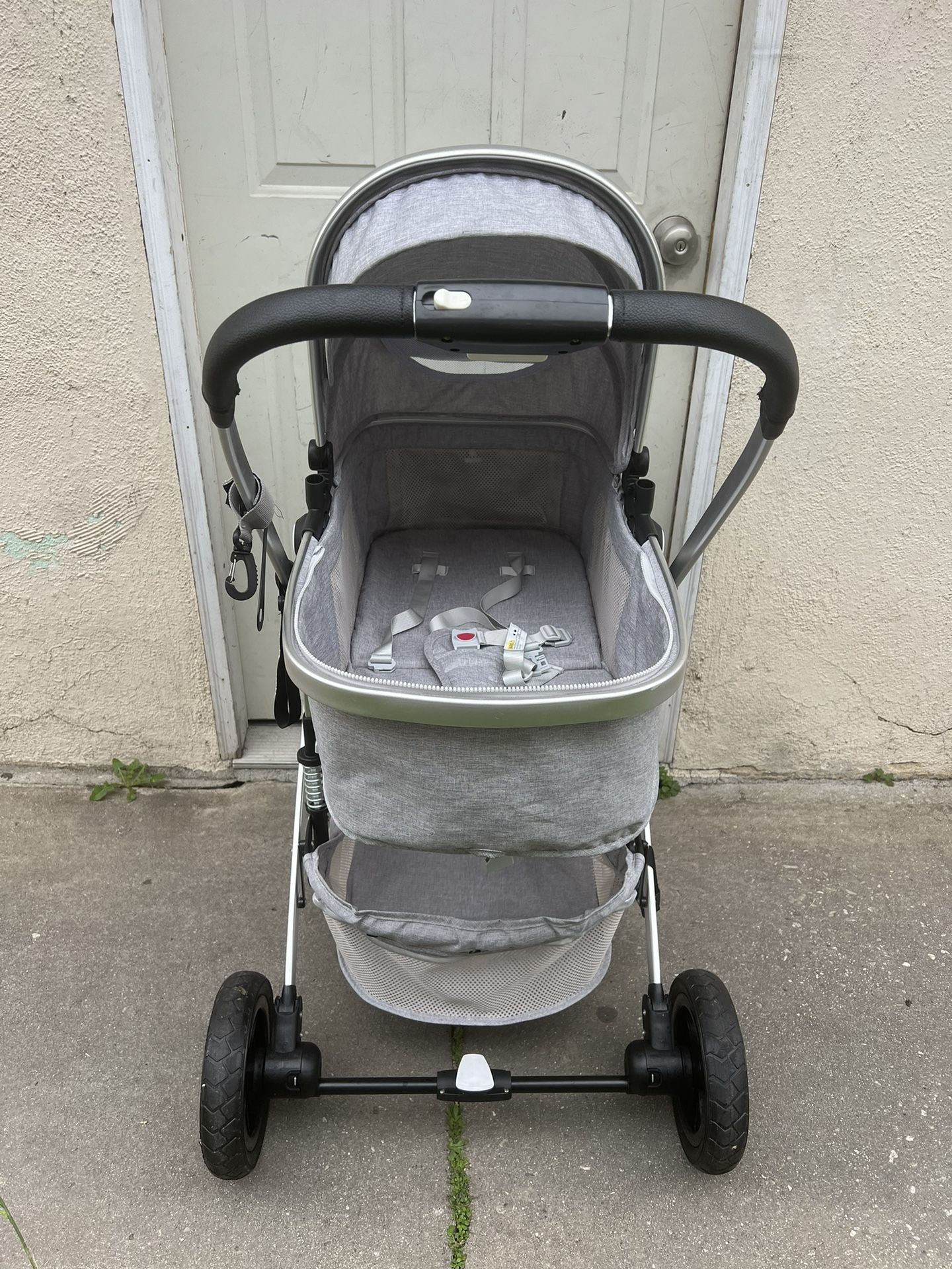 STROLLER