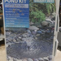 Smartpond 300 GPH Submersible Electric Pond Pump Kit Pump Filter 91340 **NEW**.