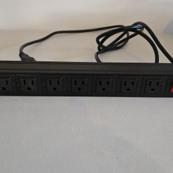 Power Strip Surge Protector Rack-Mount PDU, 8 Right Angle Outlets