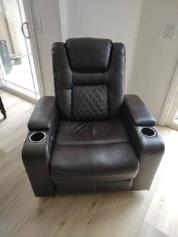 Set of two Recliners