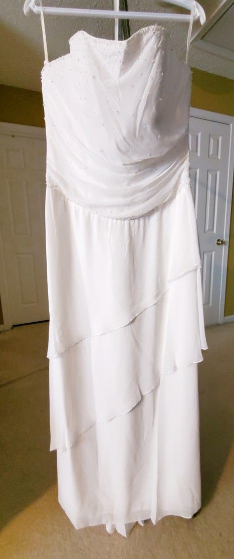 Wedding Dress Size 14 $200 NEW