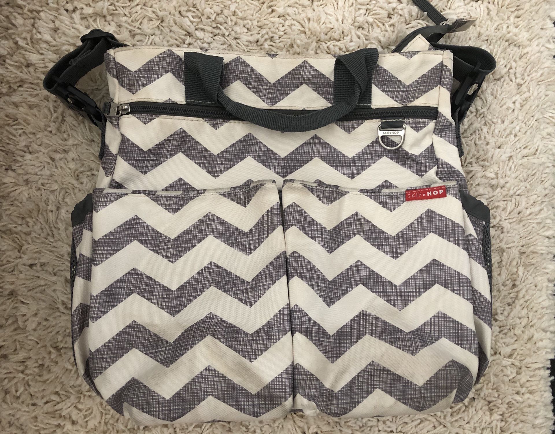 Skip Hop Diaper Bag: Iconic Duo Signature Function Forward Tote with Changing Pad & Stroller Attachement, Chevron