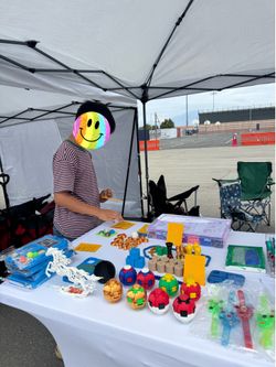 Helixcore-3D printed press-to-spin squishy ball
